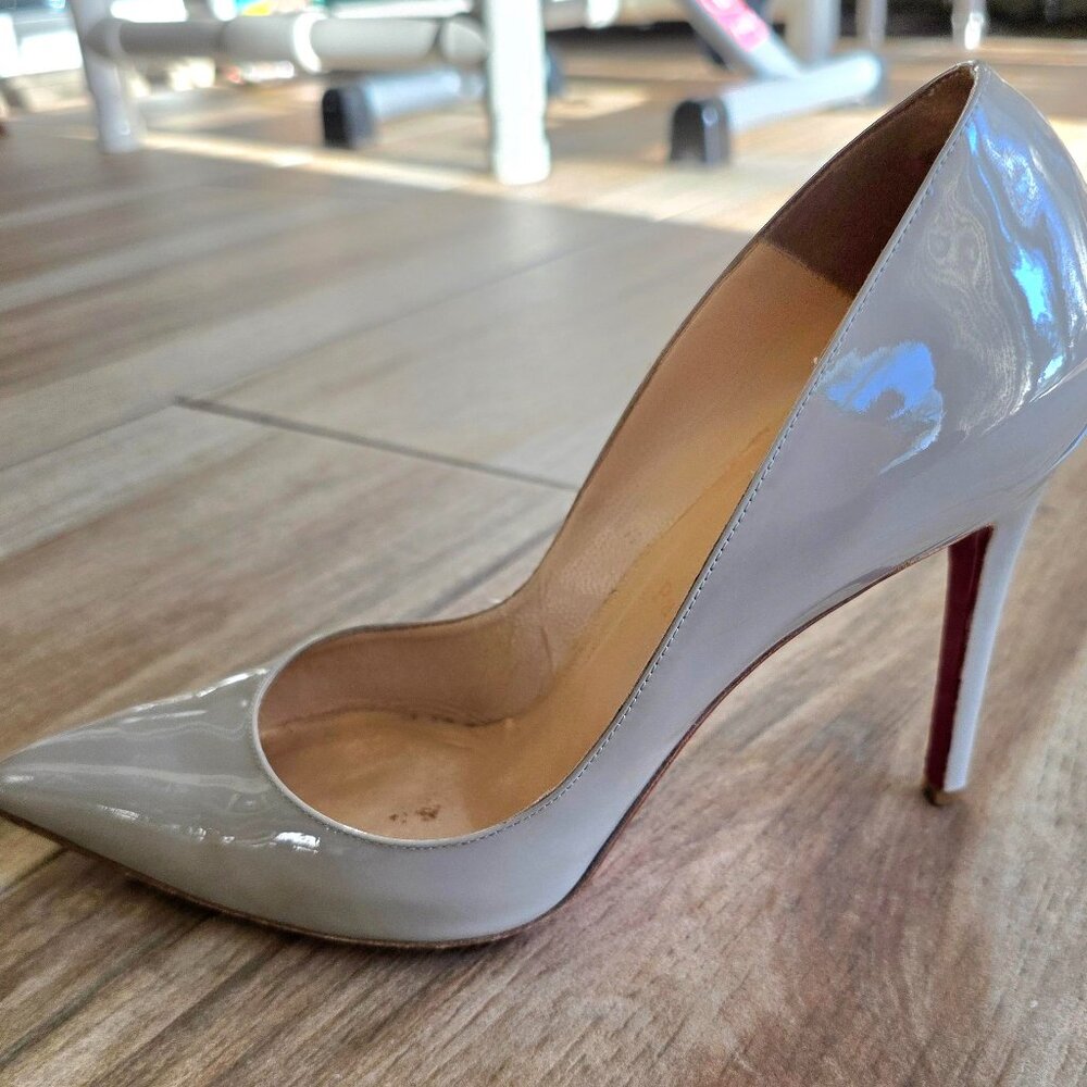Christian Louboutin Pigalle 100 Gris Souris Patent Leather Pumps Eur.40.5